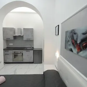  Apartment Othalan